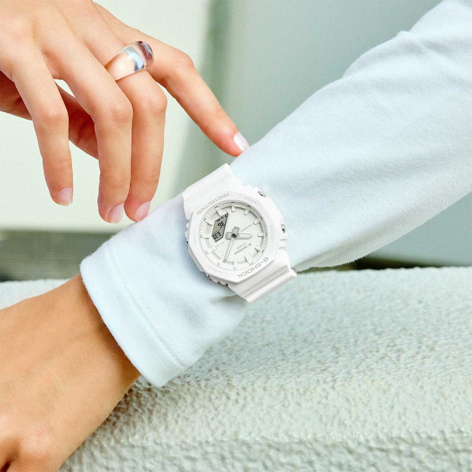 Часы Часы Casio GMA-P2100-7A в Челябинске в Челябинске