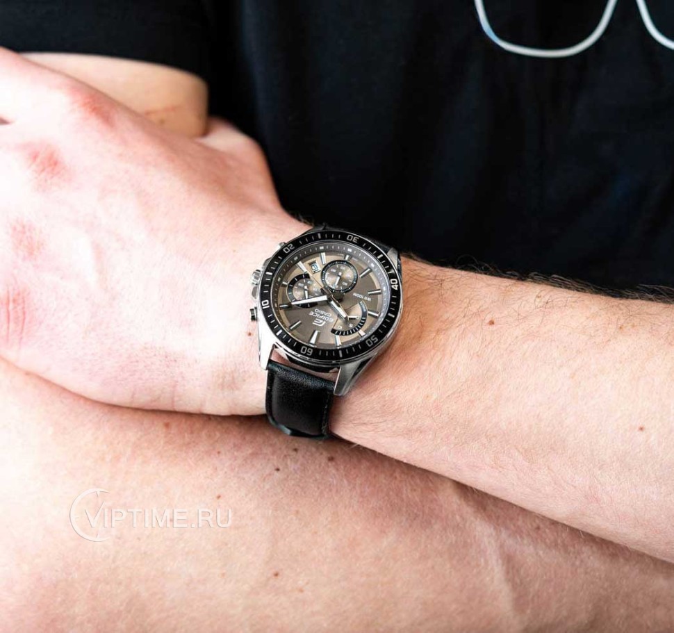 Часы Часы Casio EFR-552L-5A в Челябинске в Челябинске