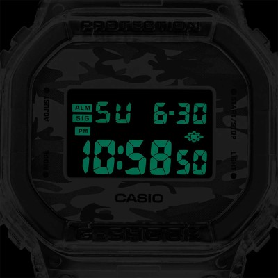 Casio DW-5600SKC-1E