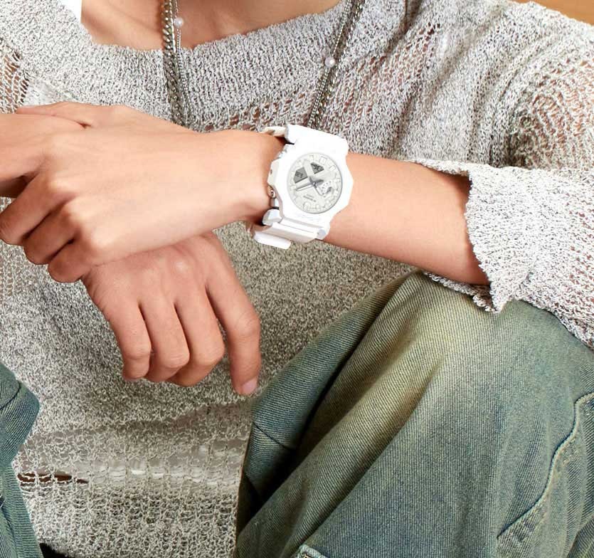 Часы Часы Casio GA-2300-7A в Челябинске в Челябинске