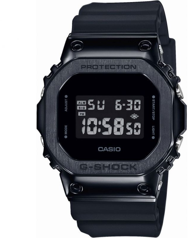Часы Часы Casio GM-5600B-1ER в Челябинске в Челябинске