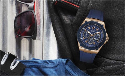 Guess W1049G2