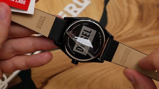 Часы Часы DIESEL DZ2210SET в Челябинске в Челябинске-video