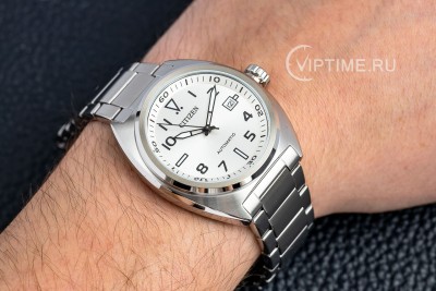 Citizen NJ0100-89A