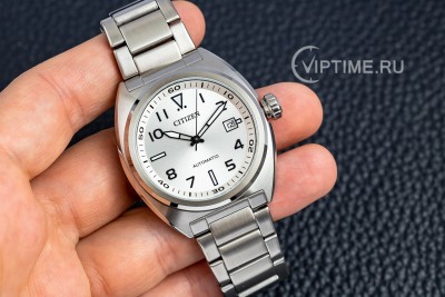 Citizen NJ0100-89A